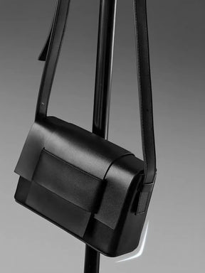Bolsa Quadrada Couro PU com Alça Transversal e Fecho Magnético - Judy