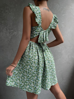 Vestido com Estampa Aleatória e Manga Curta para Férias